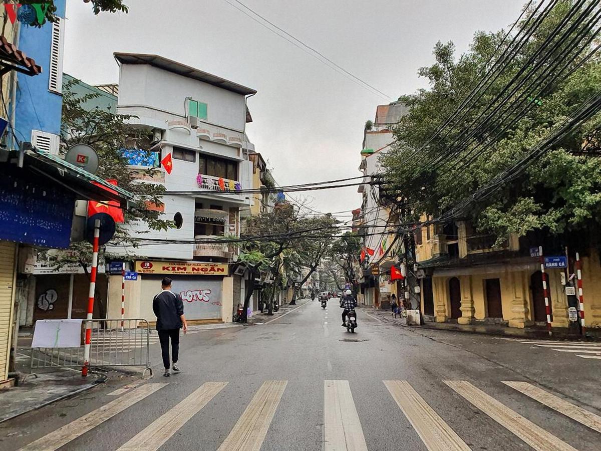 Galaxy Hanoi Hotel & Apartment - 12 Ngo 80 Tran Duy Hung ภายนอก รูปภาพ